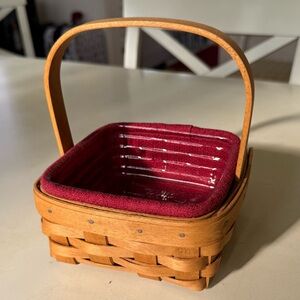 🧺 Authentic Longaberger Holiday Helper Basket with Liner & Protector